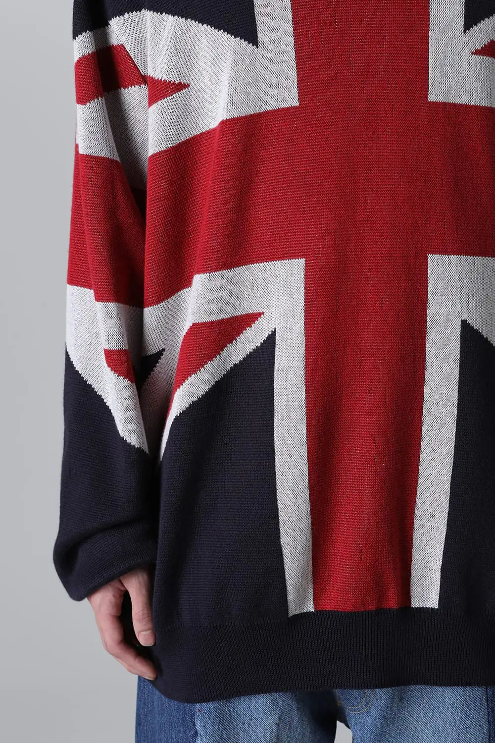 crew neck sweater.(union jack)