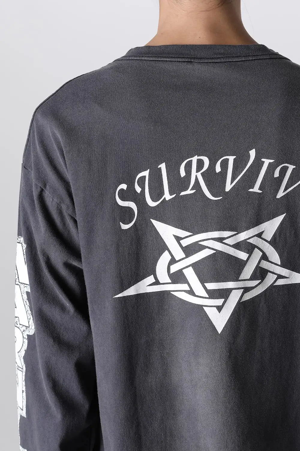 SURVIVE Long sleeve T-shirt