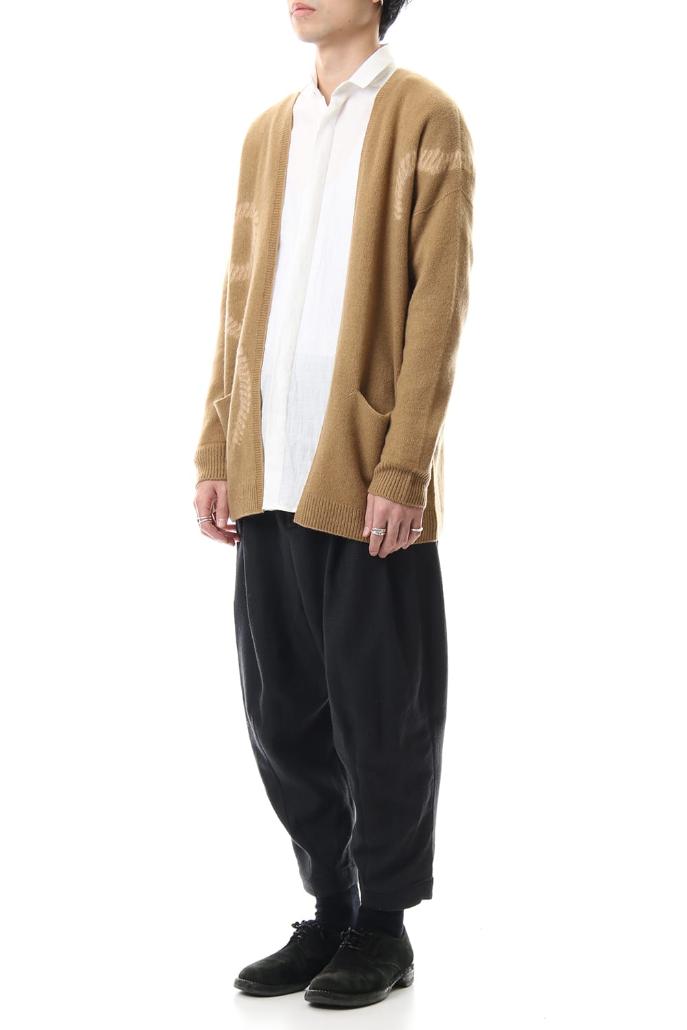 Cashmere Seamless Cardigan "Rope" Shibori Makinui Camel / Ecru