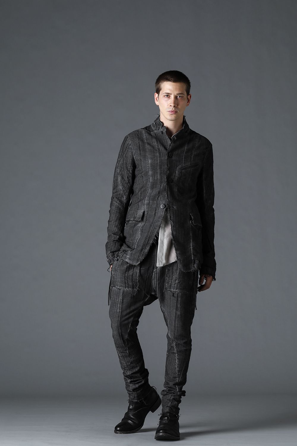 Linen and rayon jacquard stripe drop-crotch slim pants Charcoal