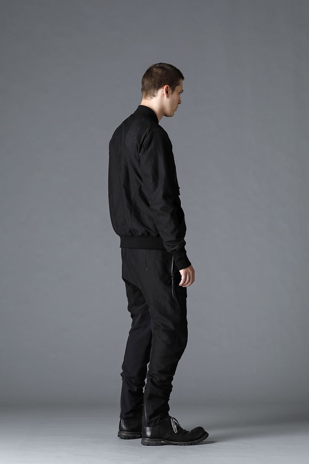 Dobby Minimalist Border Slim Tapered Pants