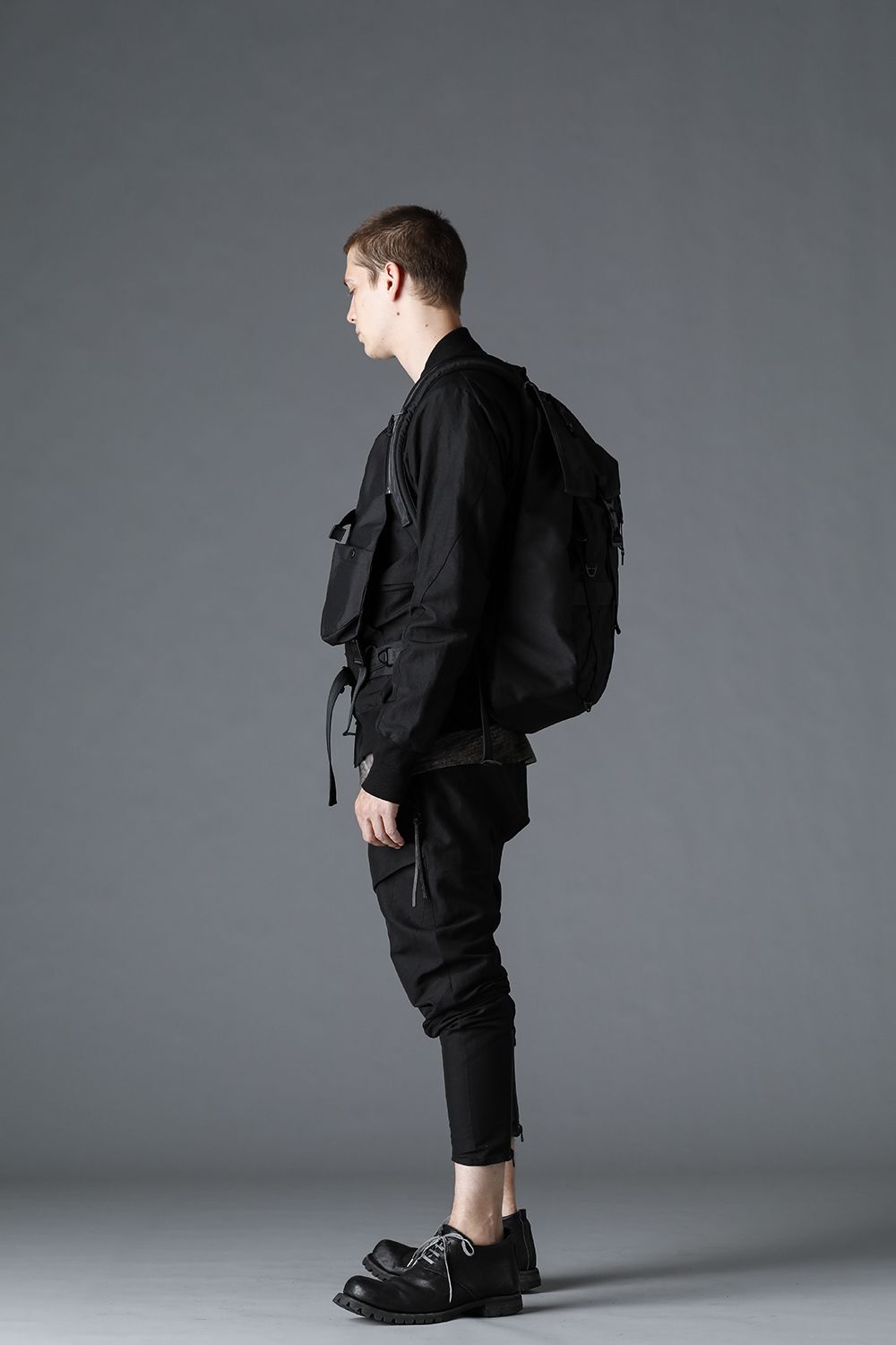 Dobby Minimalist Border Slim Tapered Pants