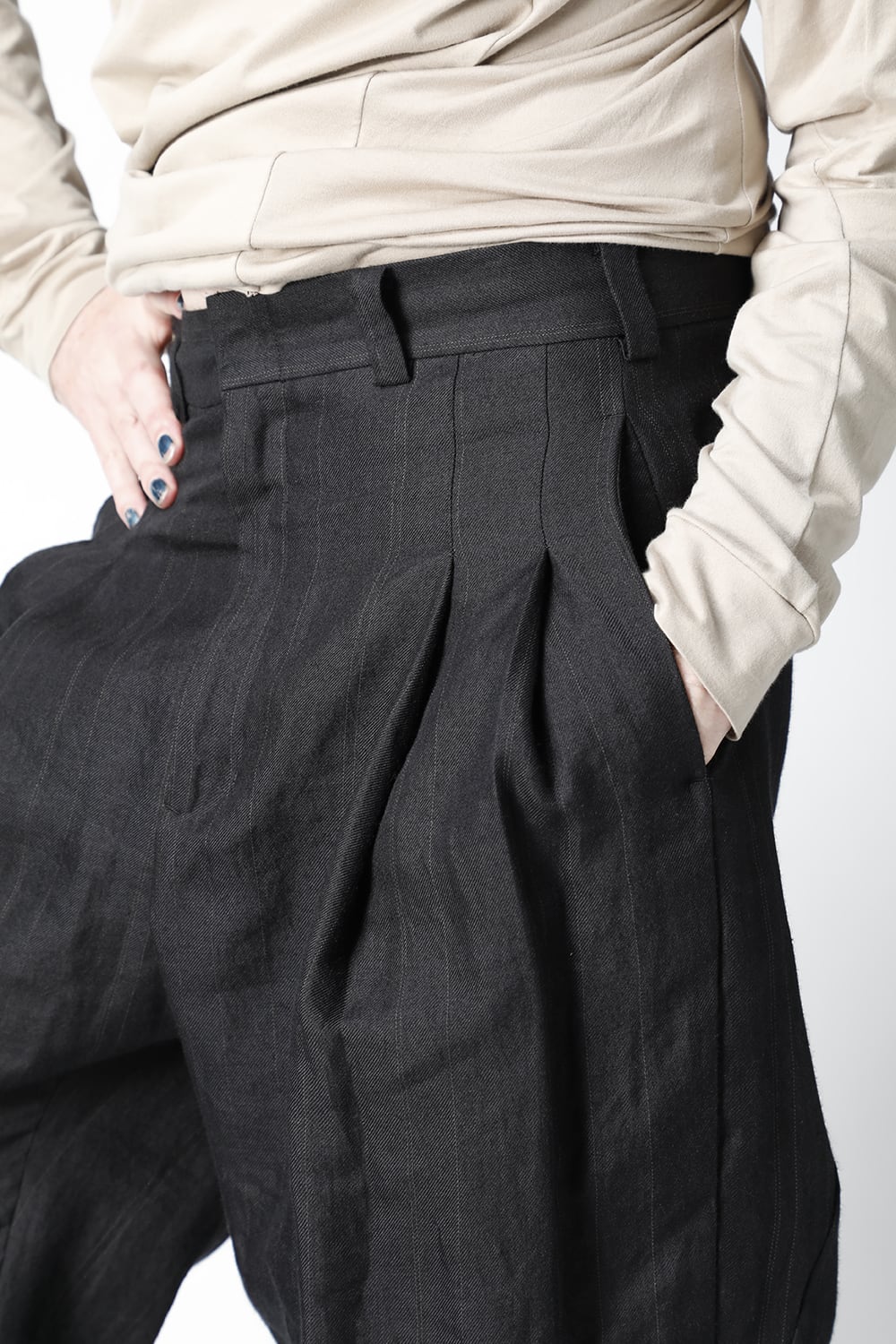 Cropped pants Ramie stripe