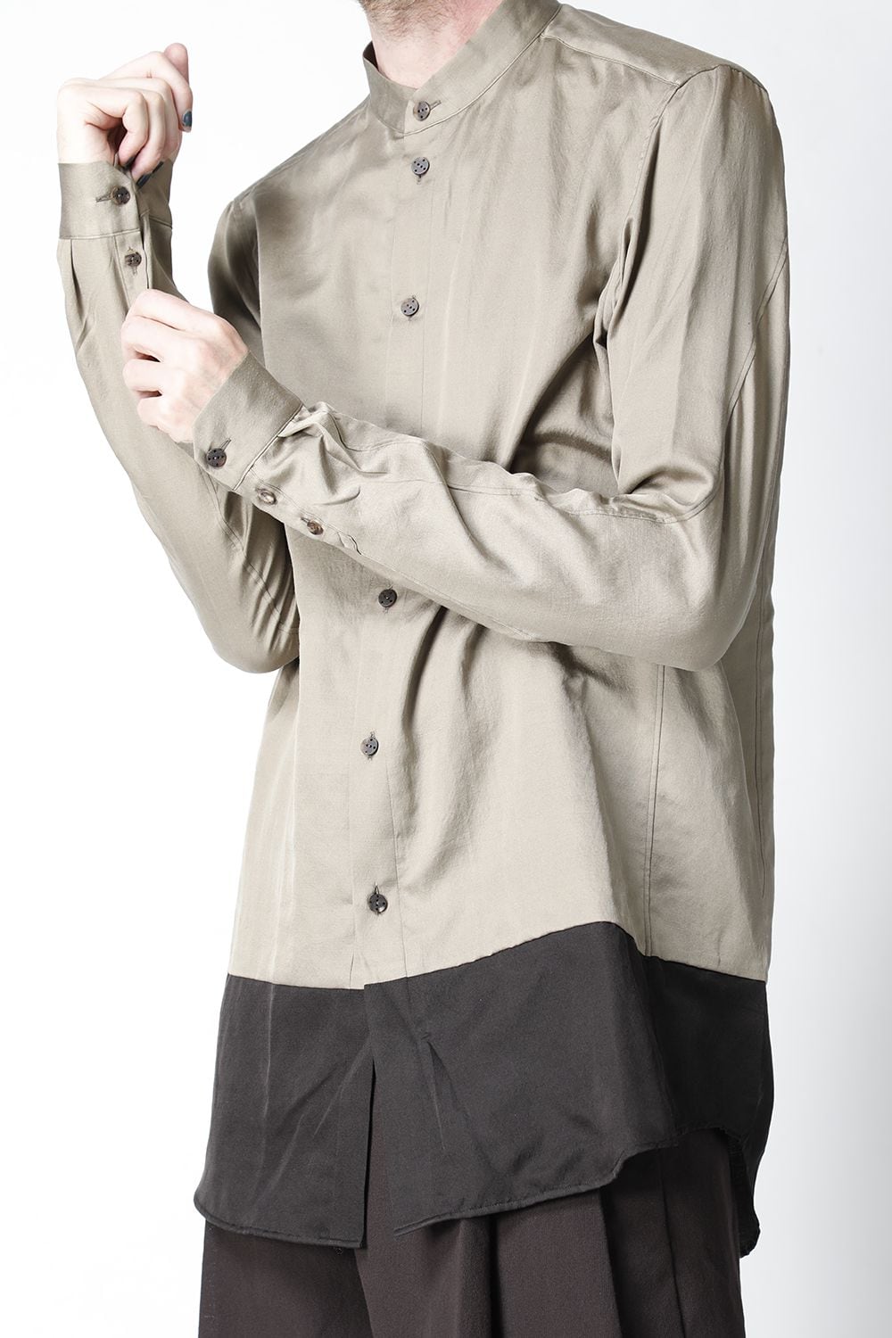 Shirt silk/wool satin sandblast finish Sand Beige Combi
