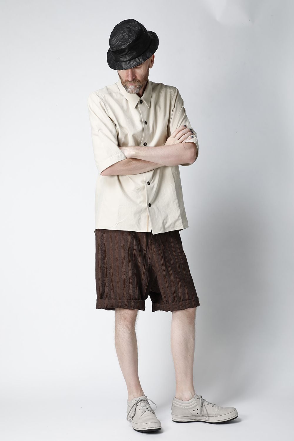 Short pants light weight stretch seersucker