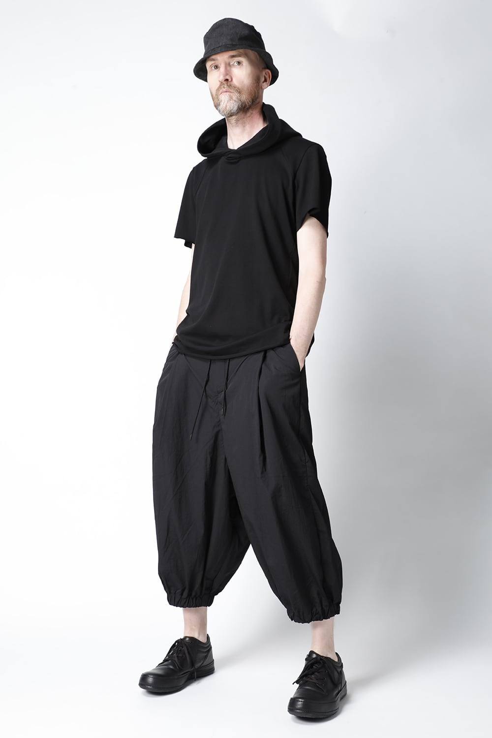 Hooded short sleeve medium weight soft jersey Black