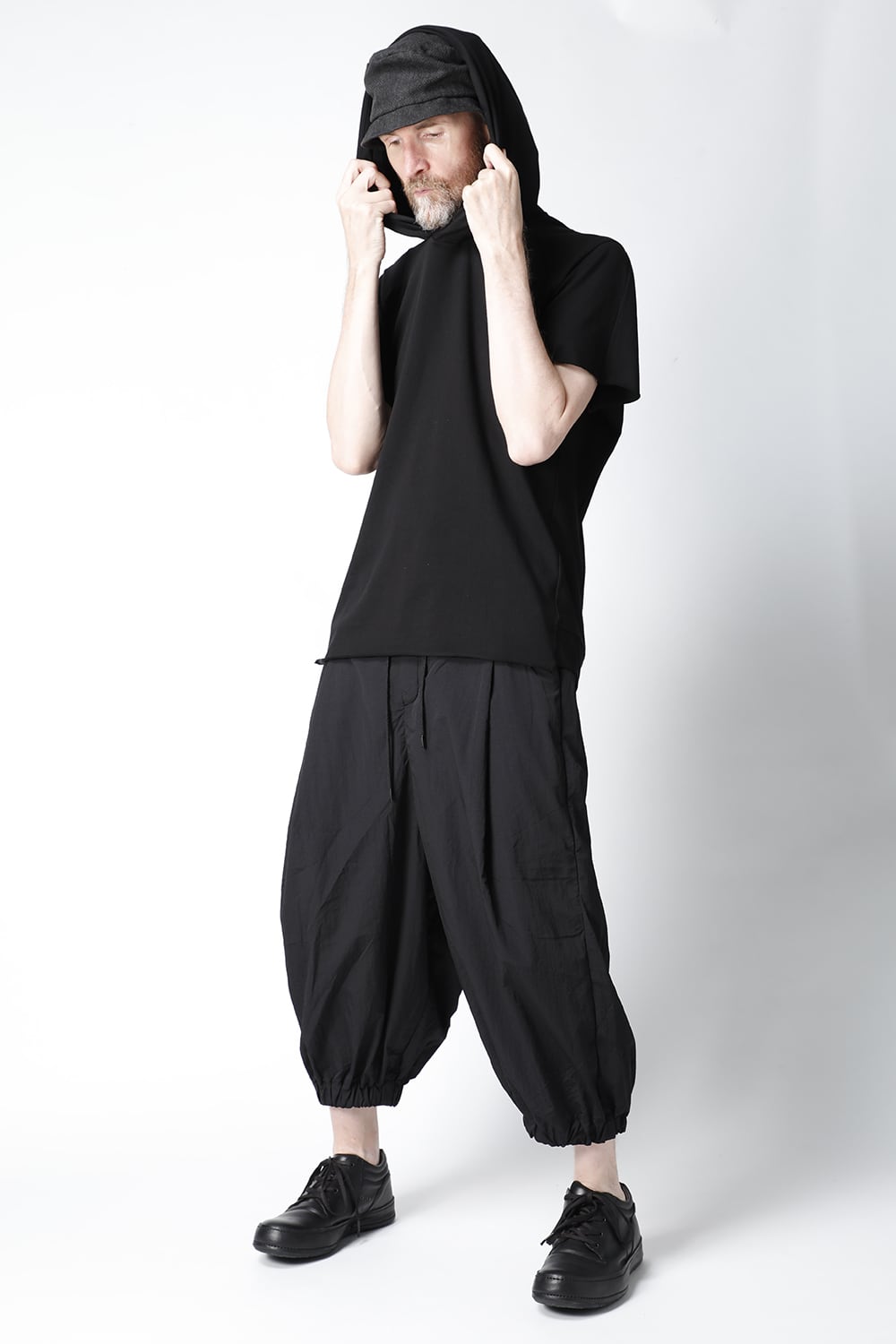 Hooded short sleeve medium weight soft jersey Black