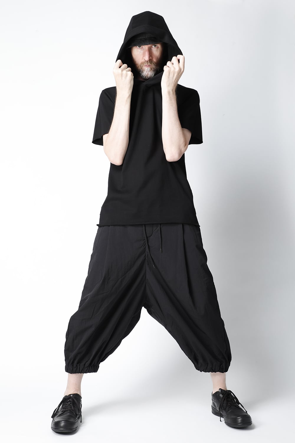 Baggy cropped pants shrink nylon