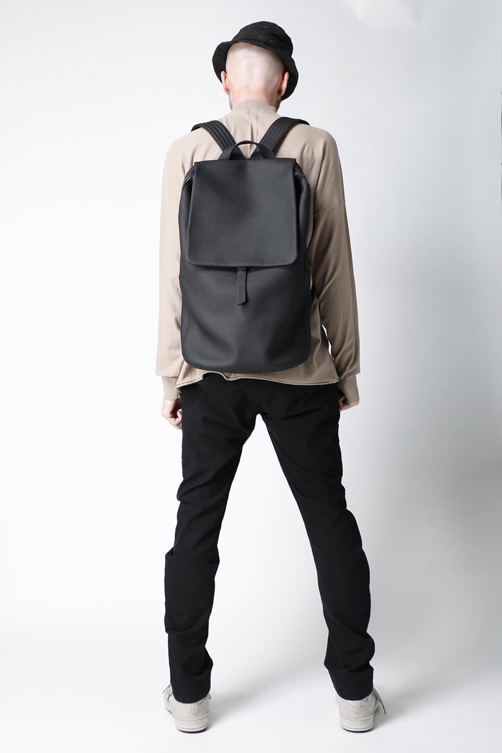 PC backpack Cow Leather Shrink Calf Black