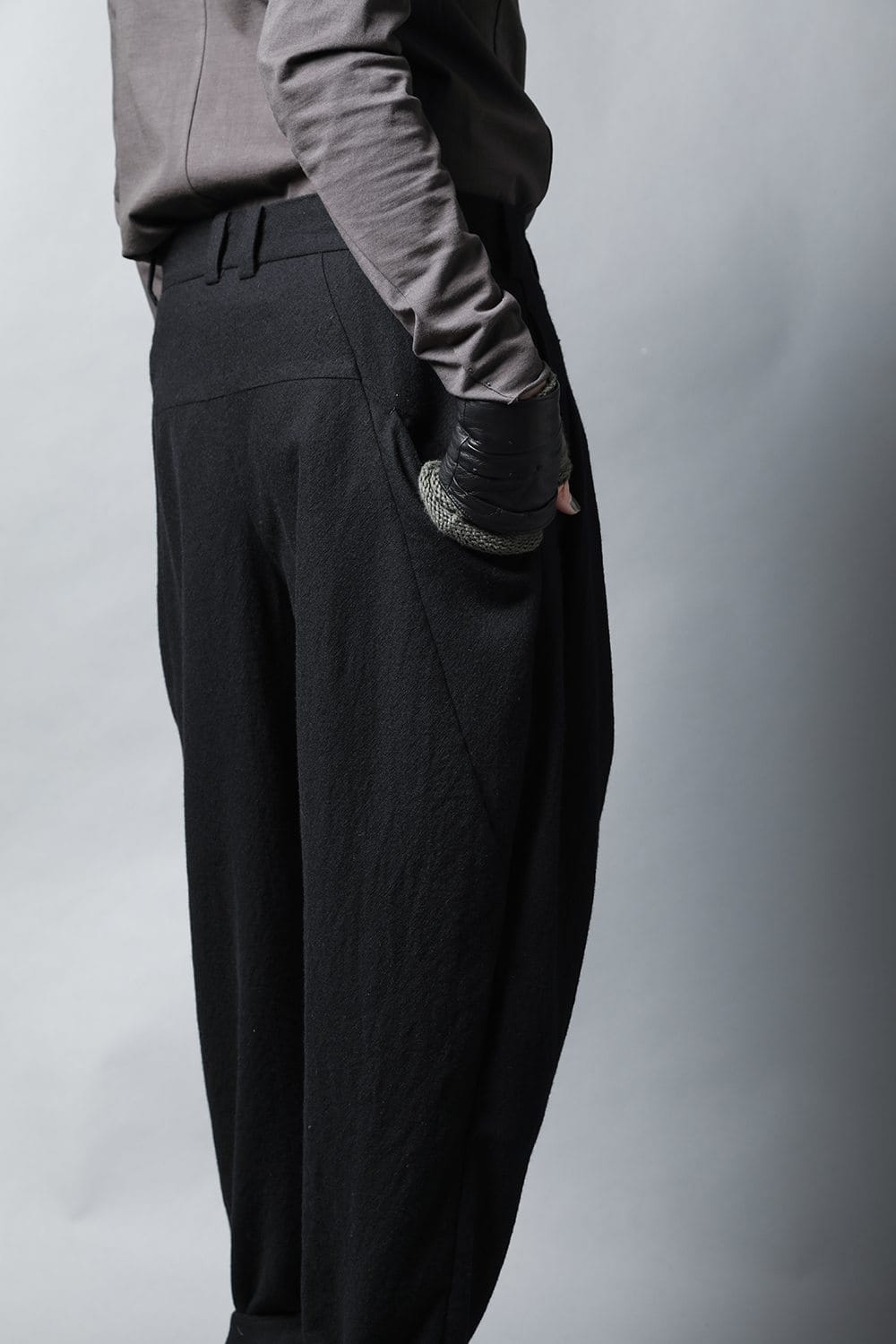 Cropped pants Virgin wool