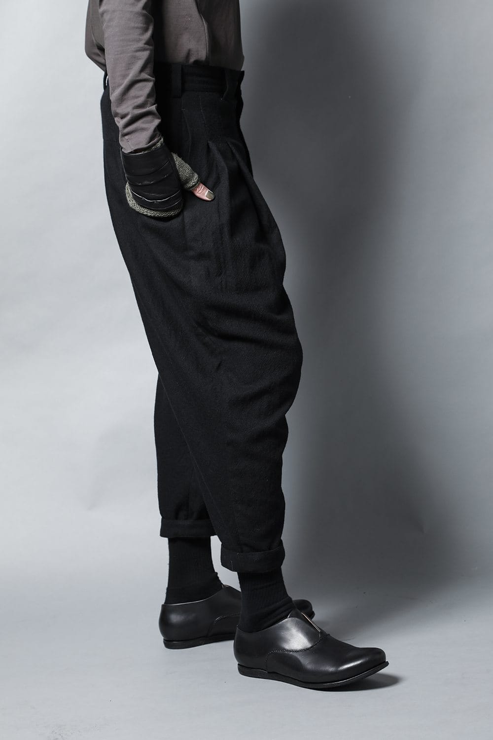 Cropped pants Virgin wool