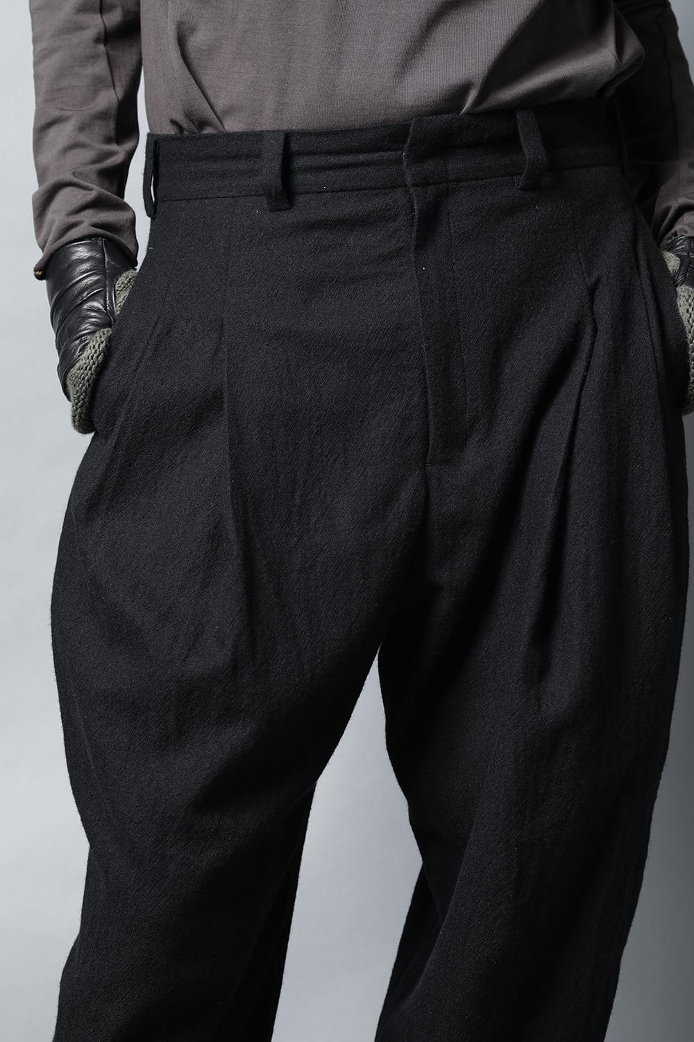 Cropped pants Virgin wool