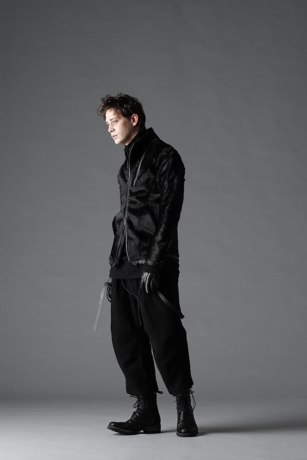 Minimal Dobby Striped Pleated Cropped Pants Black