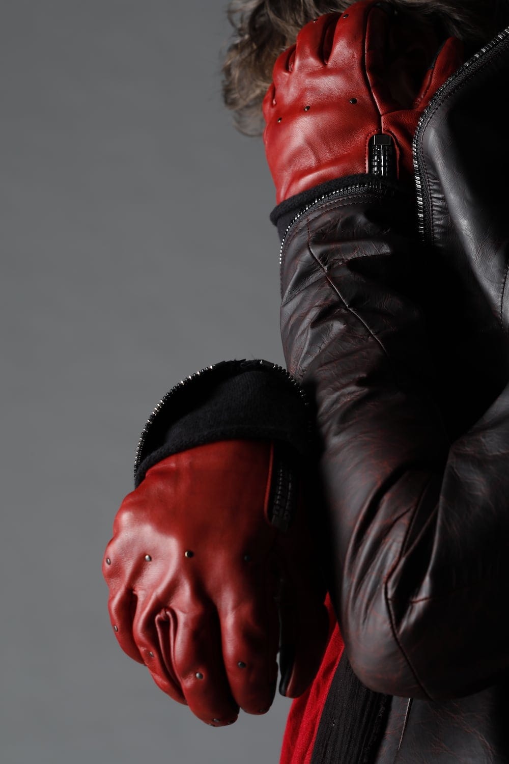 Horse Leather Nail ZIP Gloves Red