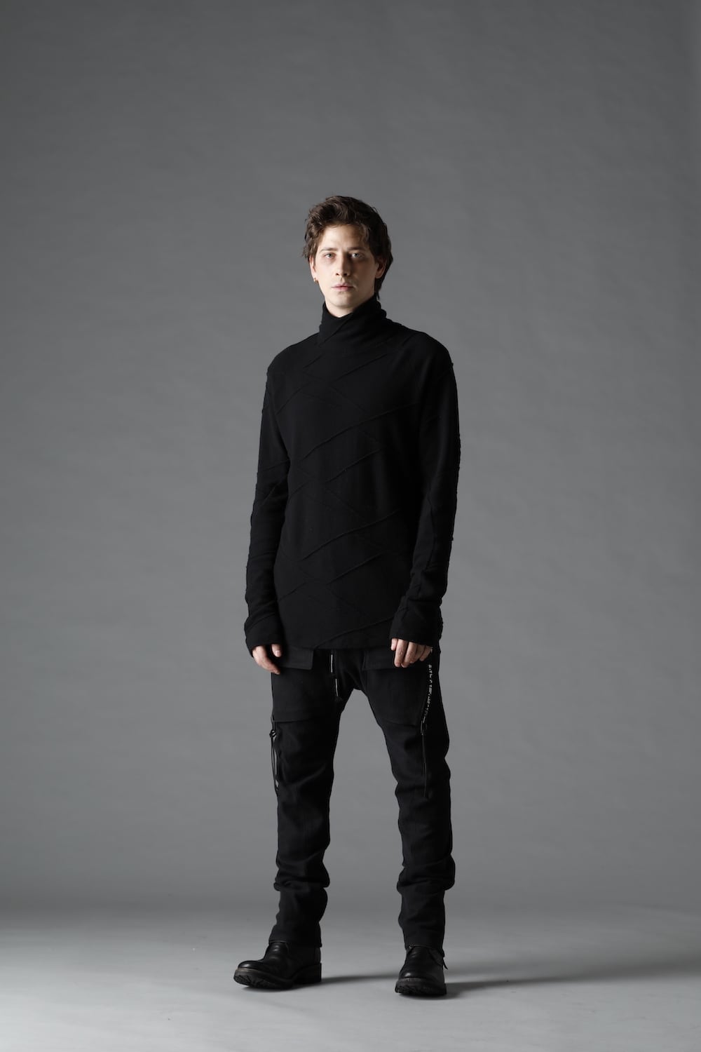 Cashmere x Wool Jacquard Knit Cross High-Neck Long Sleeve T-Shirt