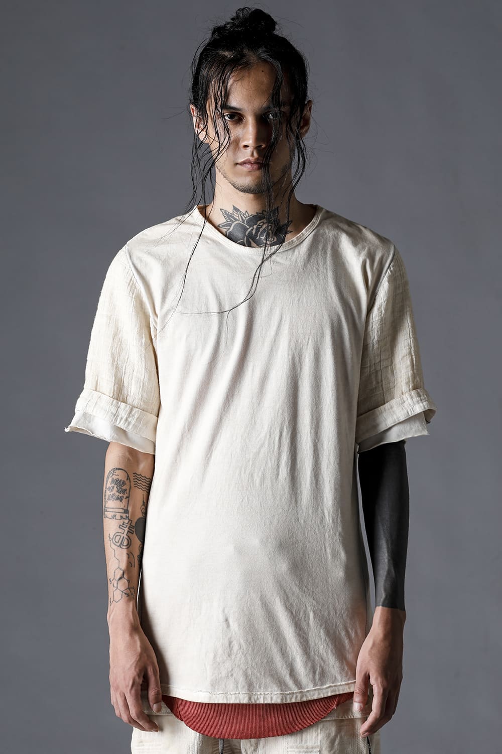 30/- Soft Cotton Jersey Cold Dye Layered Sleeve T-ShirtDusty White