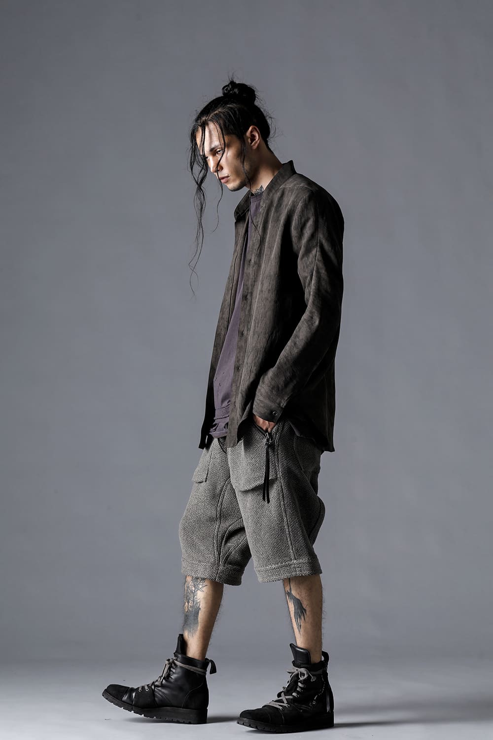 Linen And Rayon Salt Shrink-Dyed Banded Collar Shirt Brick