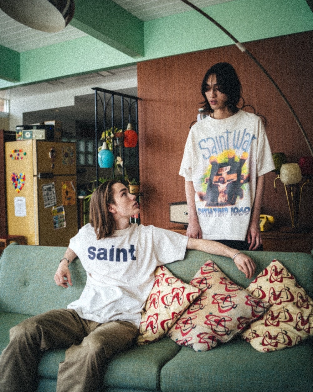 SAINT WAR Short sleeve T-shirt