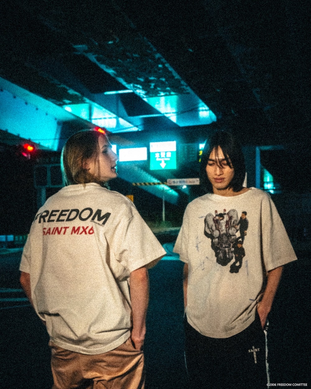 FREEDOM × SAINT Mxxxxxx ASTRO Short sleeve T-shirt