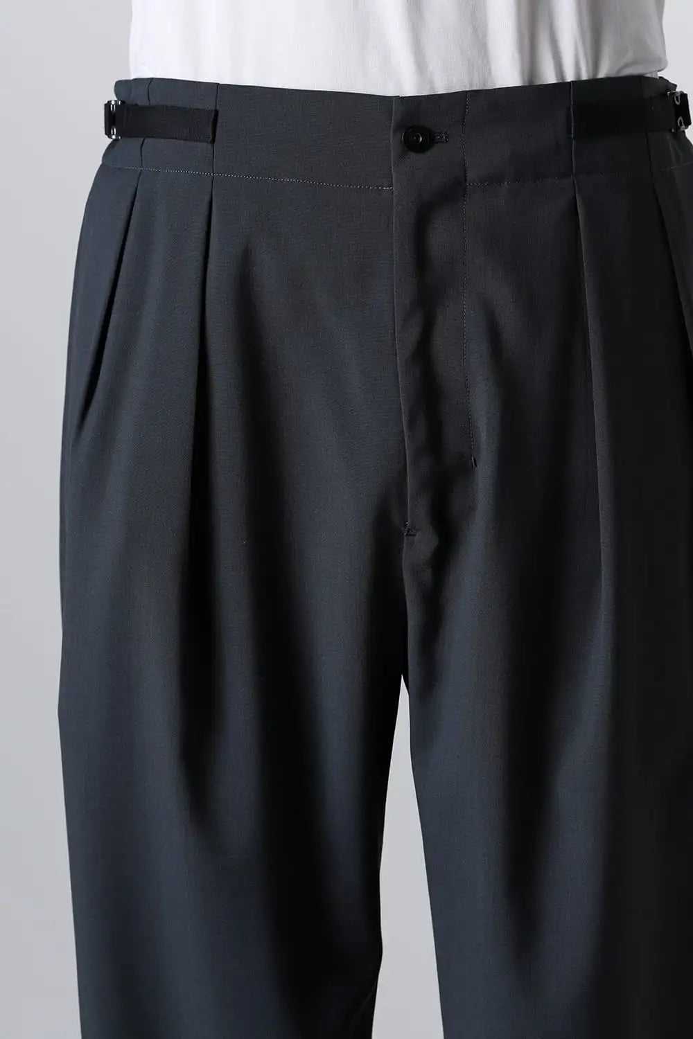 Two Tucks Tapered Trousers