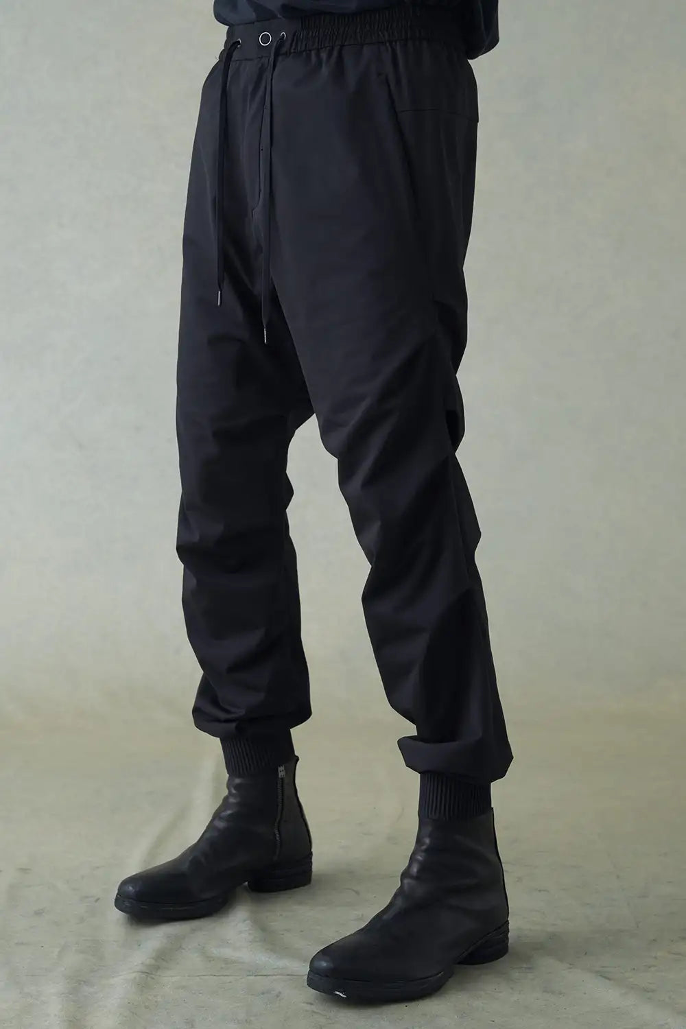 Jogger pants water repellent polyester
