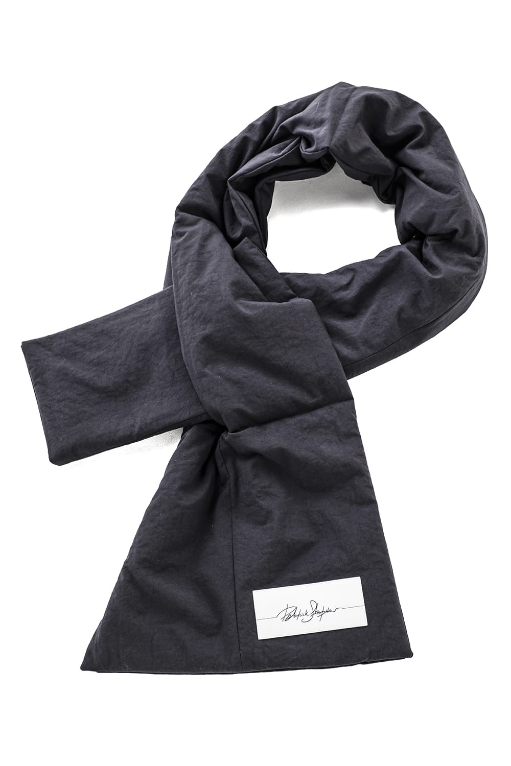 Long scarf'pillow pockets' N-Black