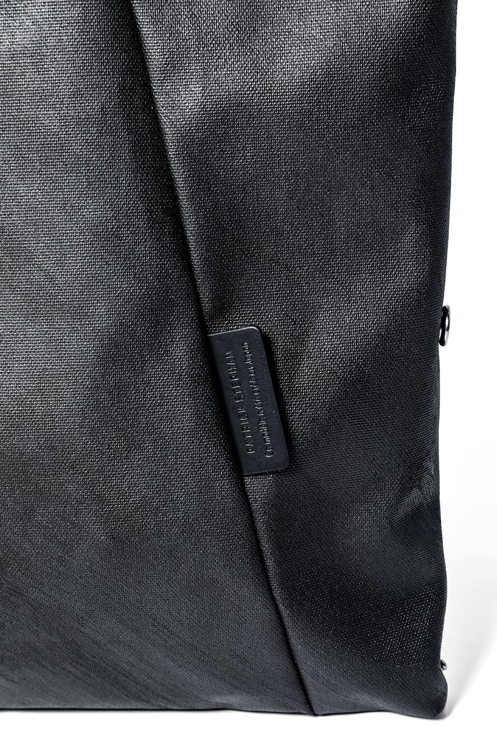 Fabric middle tote "loop handle" brush