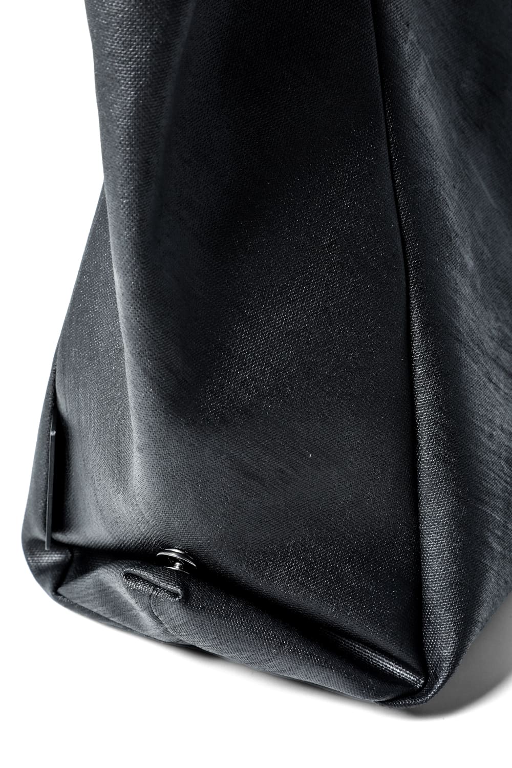 Fabric middle tote "loop handle" brush