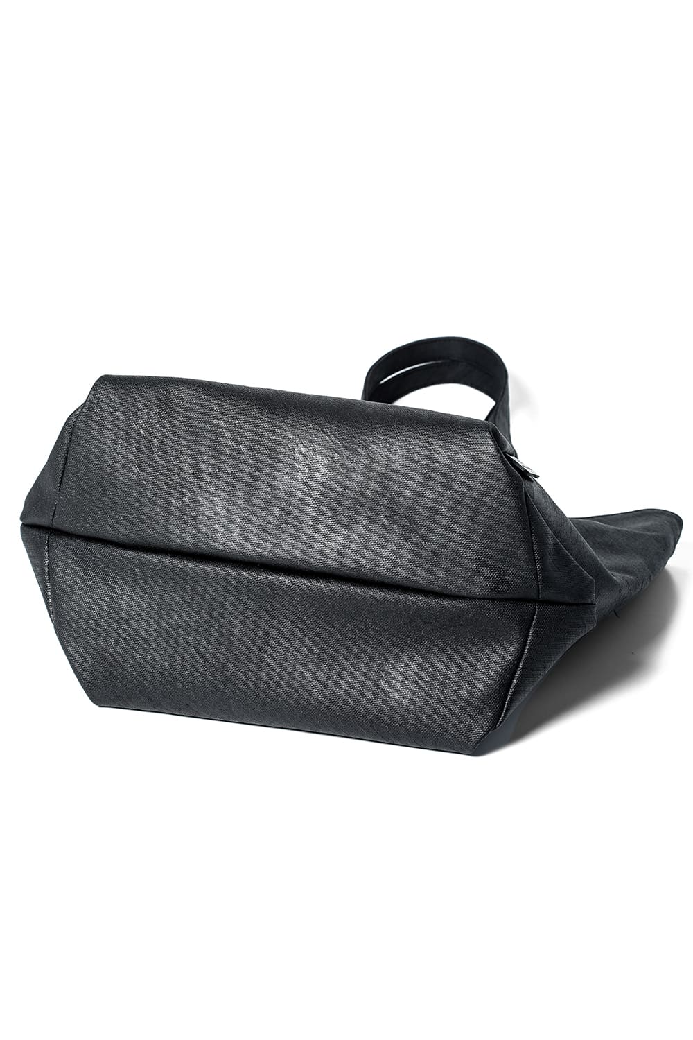 Fabric middle tote "loop handle" brush