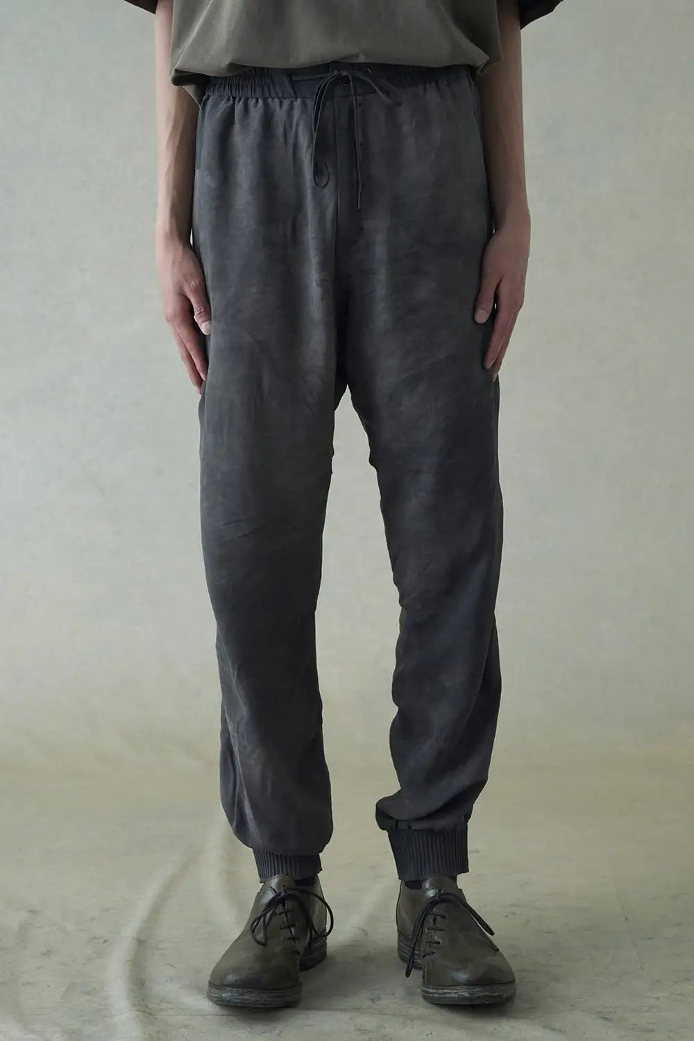 Jogger pants High twist viscose
