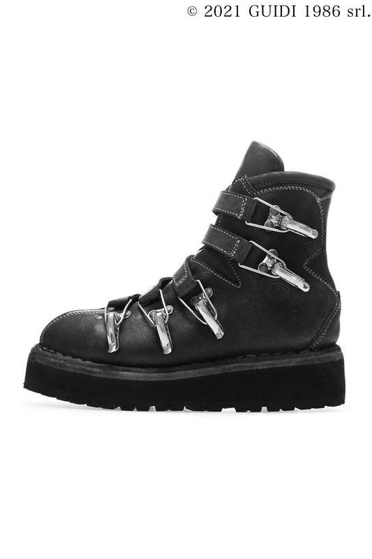 22 - Mountaineering Boots