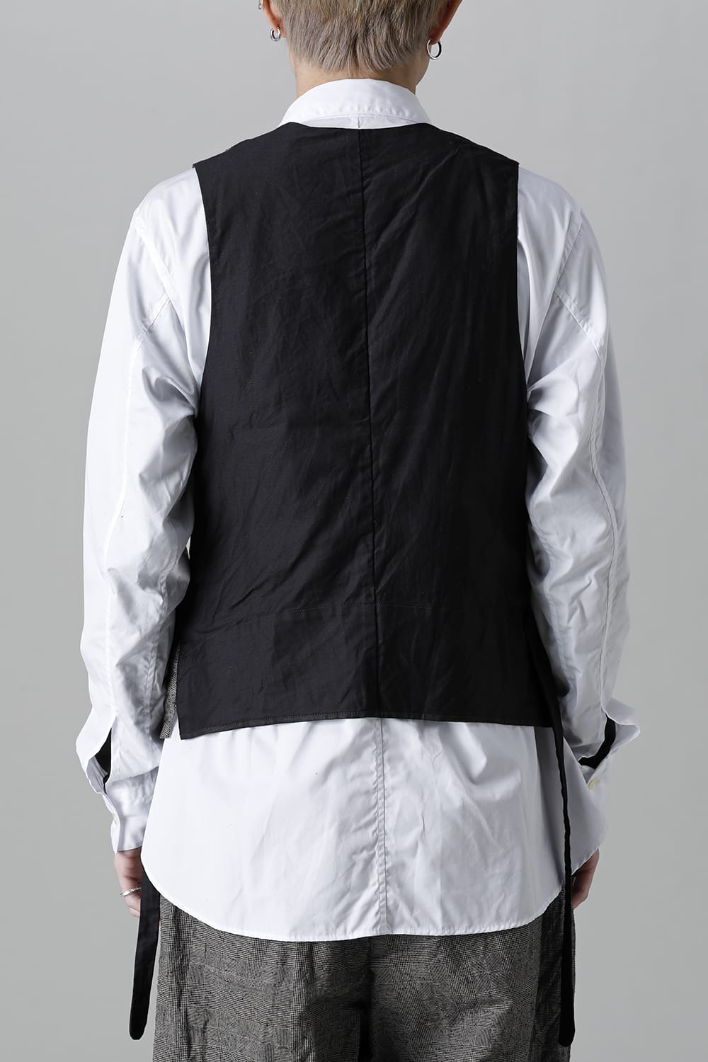 Standard Fit Seamed Gillet