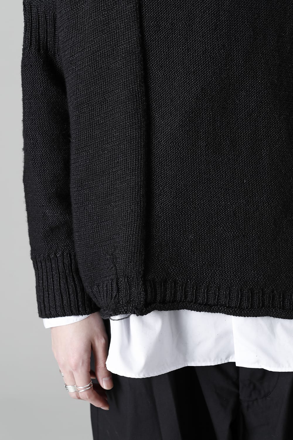 Attached  loose linen Pull-Over Knit