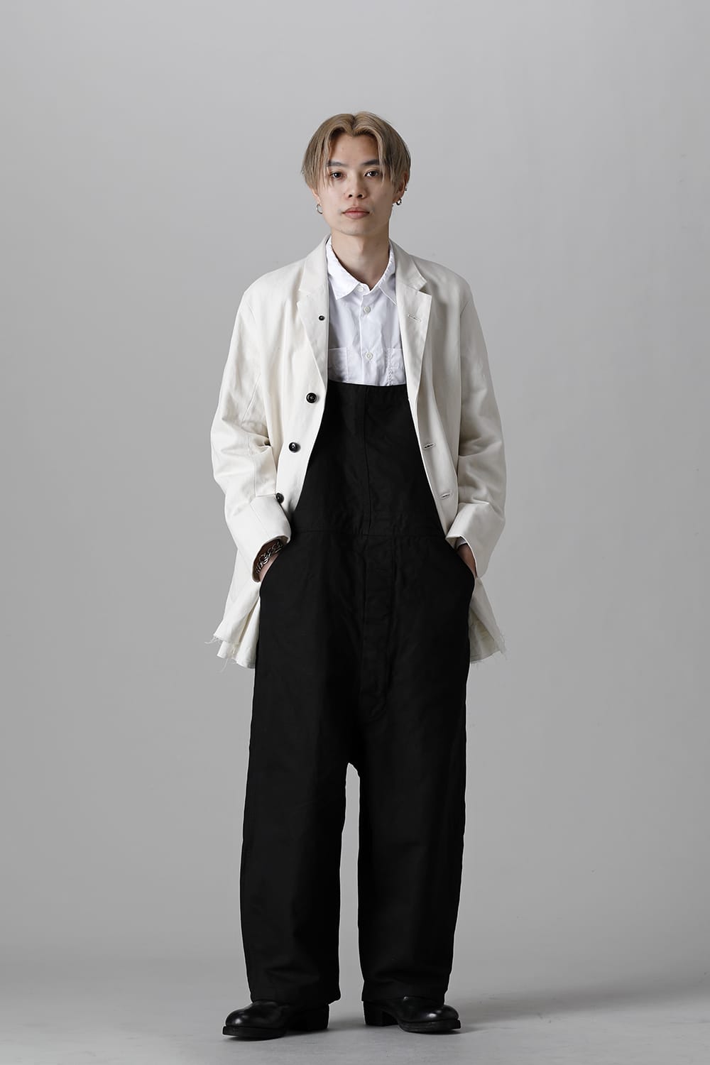 ジャケット フロム カットアウト コート