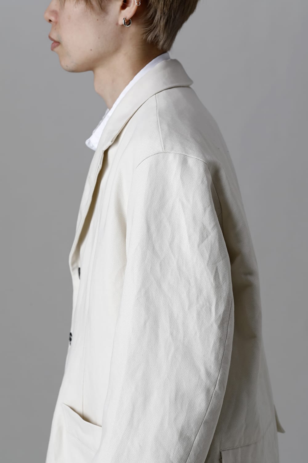 ジャケット フロム カットアウト コート