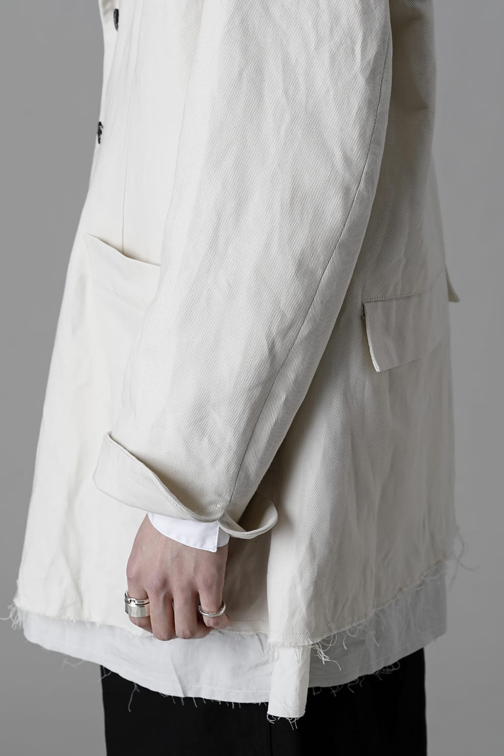 ジャケット フロム カットアウト コート