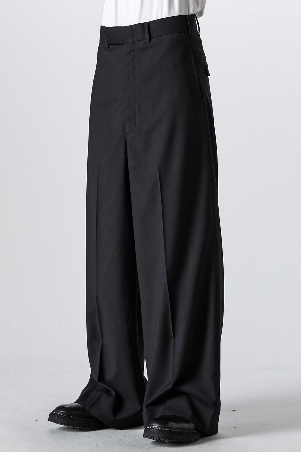 T/R Gabardine Daddy Wide Slacks