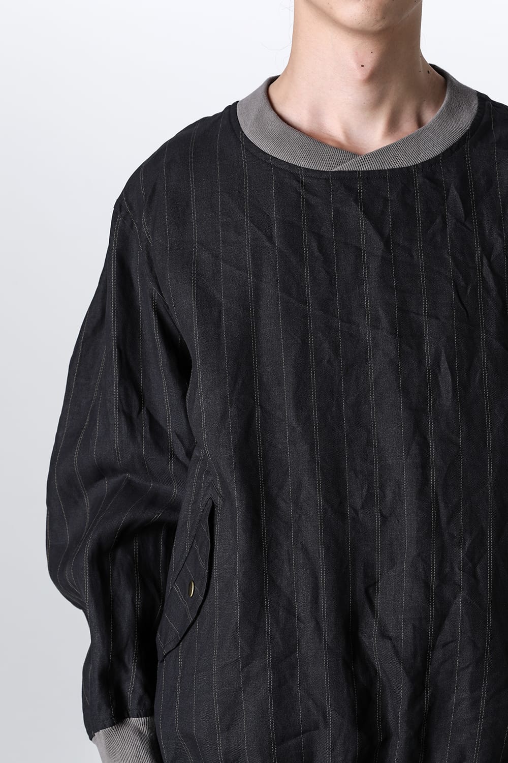 Pull Over Style Flight Jacket Motif