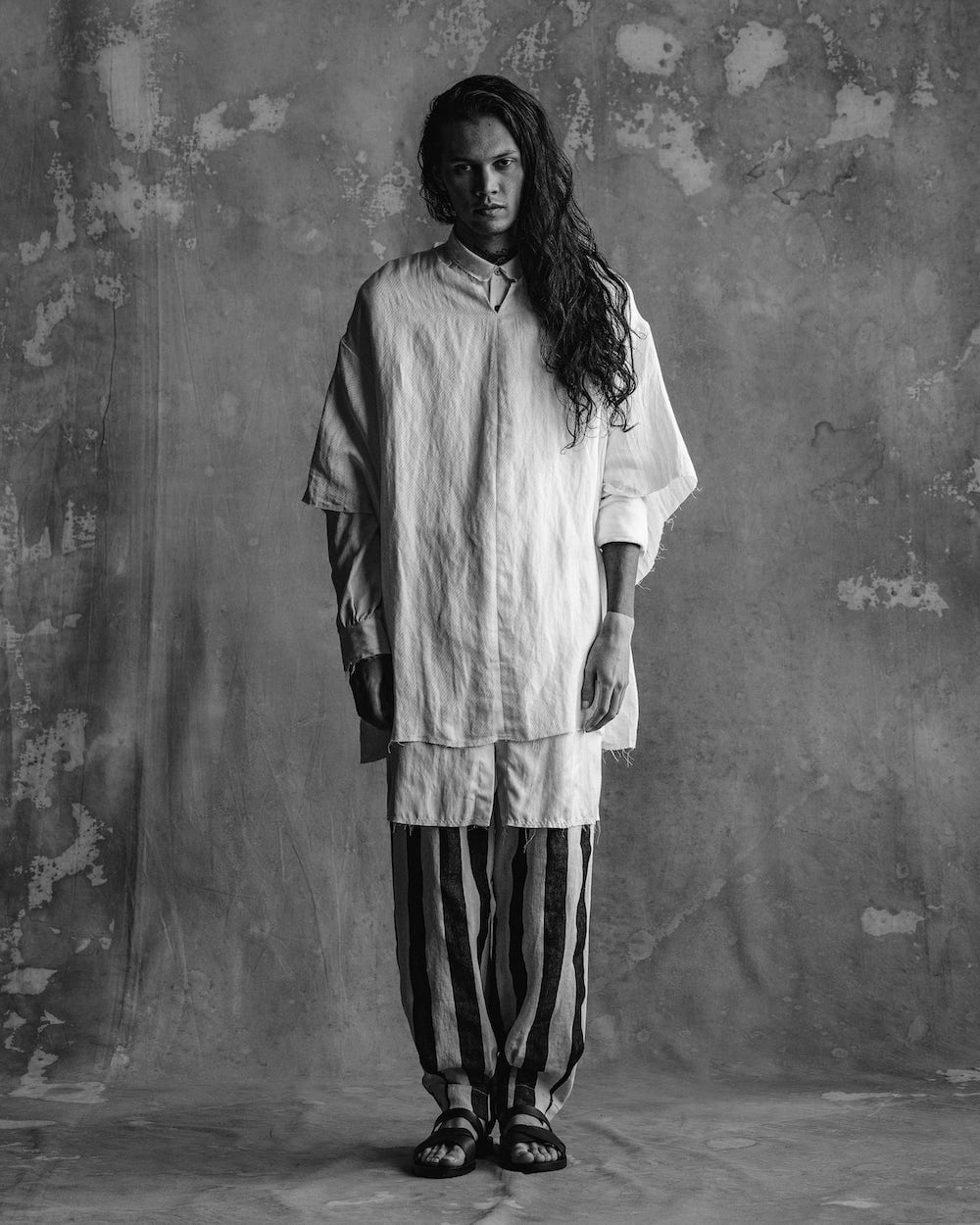 Hakobera Pullover White