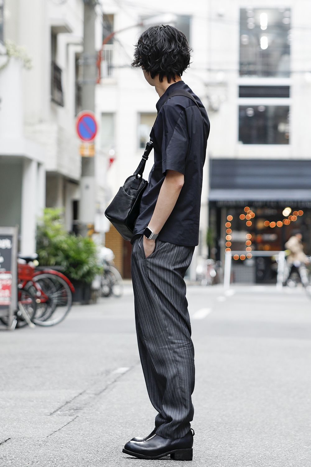 Mouse zip shoulder Mini Mat shrink Black