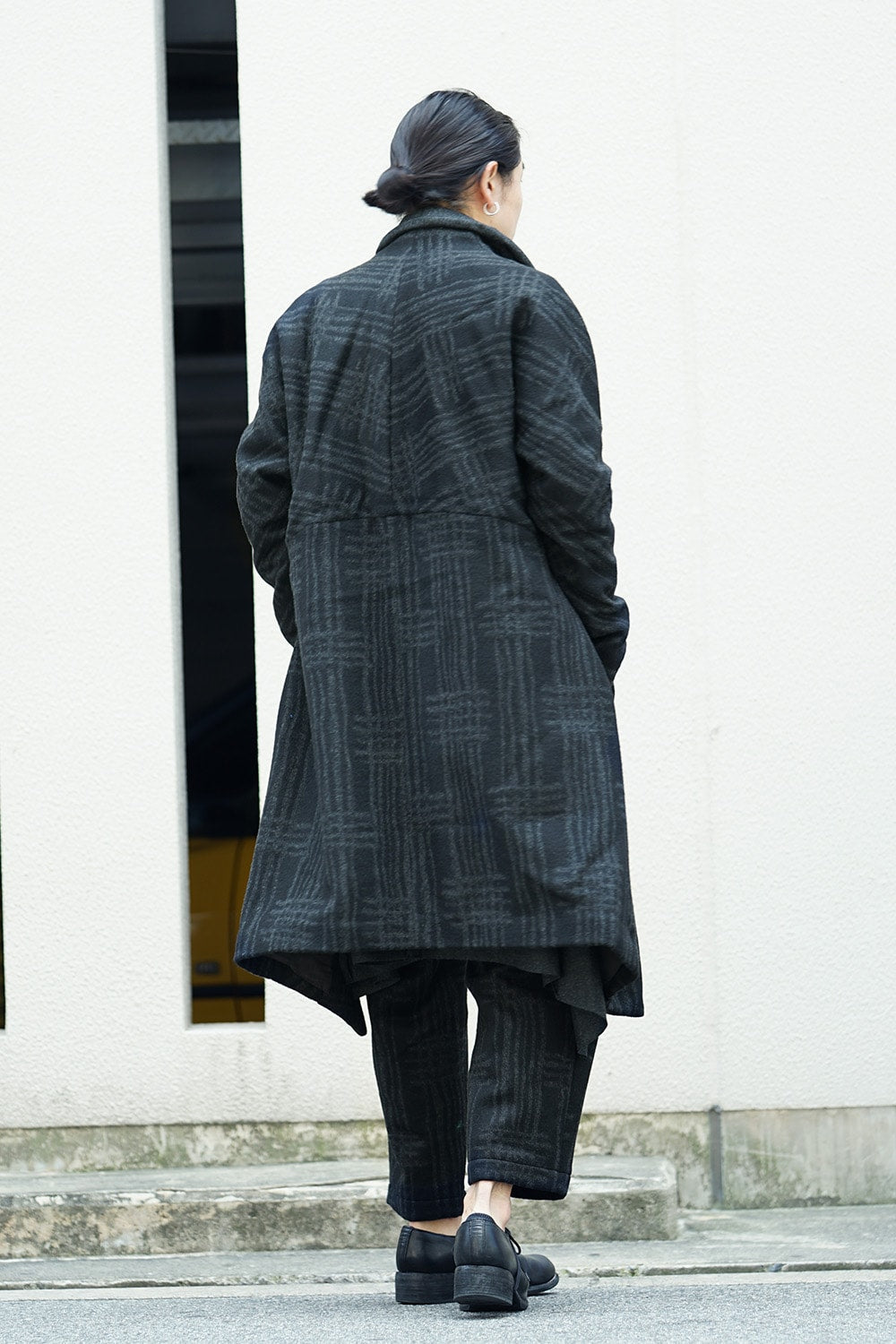 Coat CO28 Grid Pattern Jaquard Wool Beaver Finished