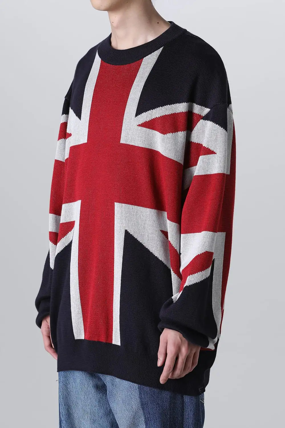 crew neck sweater.(union jack)