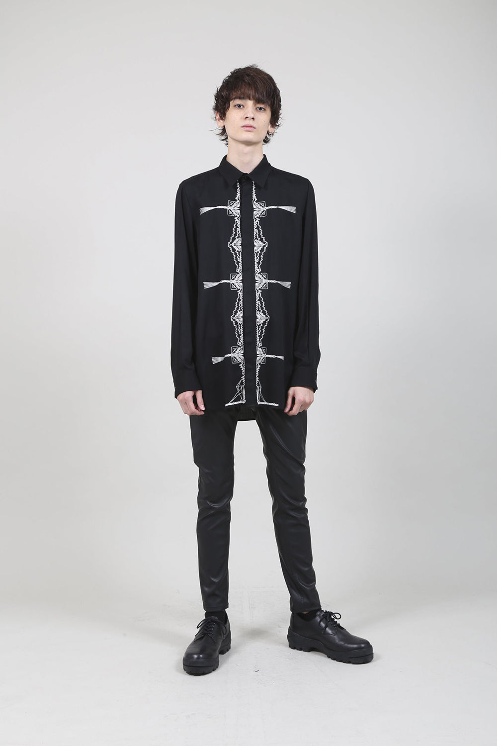 レーヨン ツイル 刺繍 レギュラー シャツ ブラック