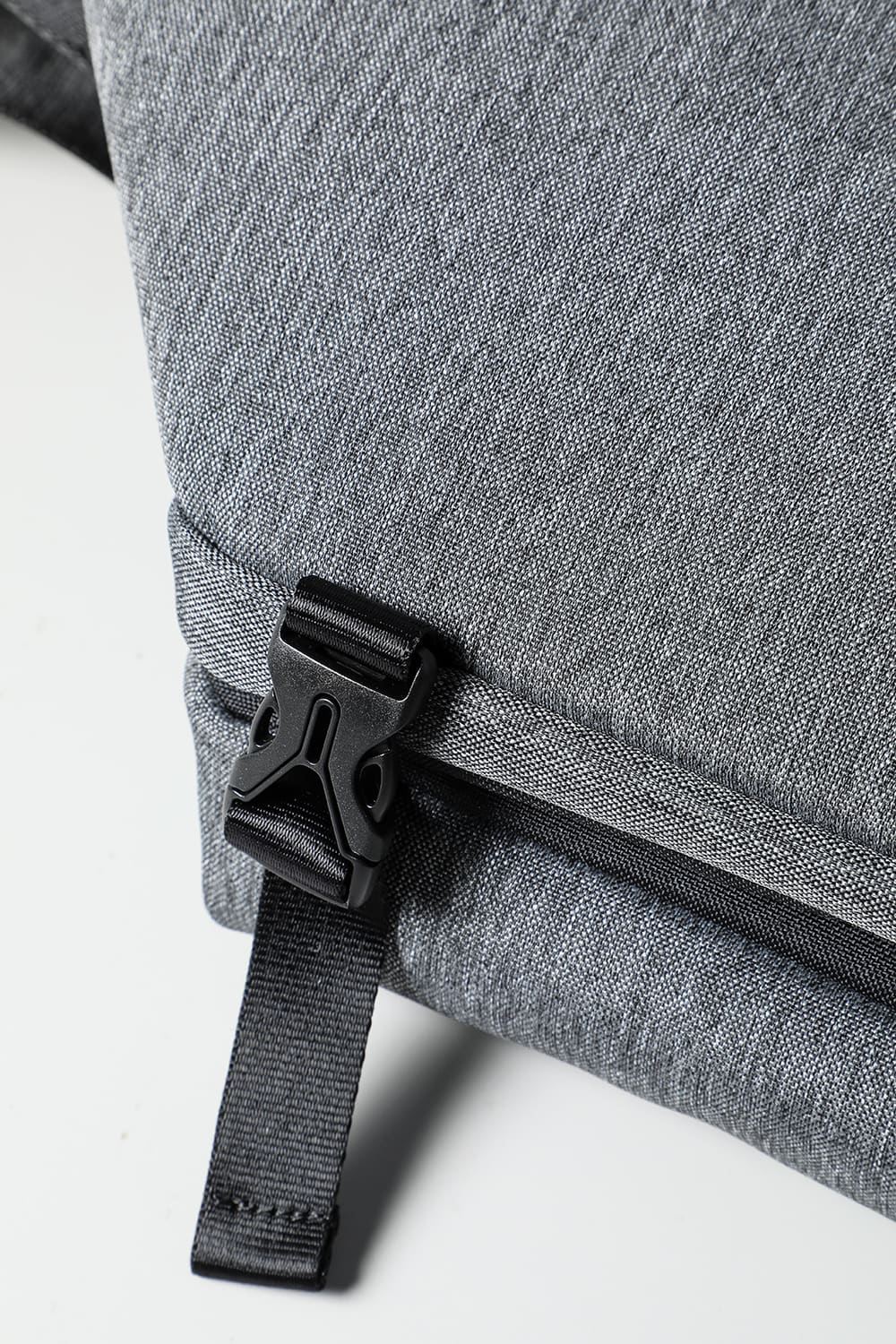 イザラウ ベロ Black Melange