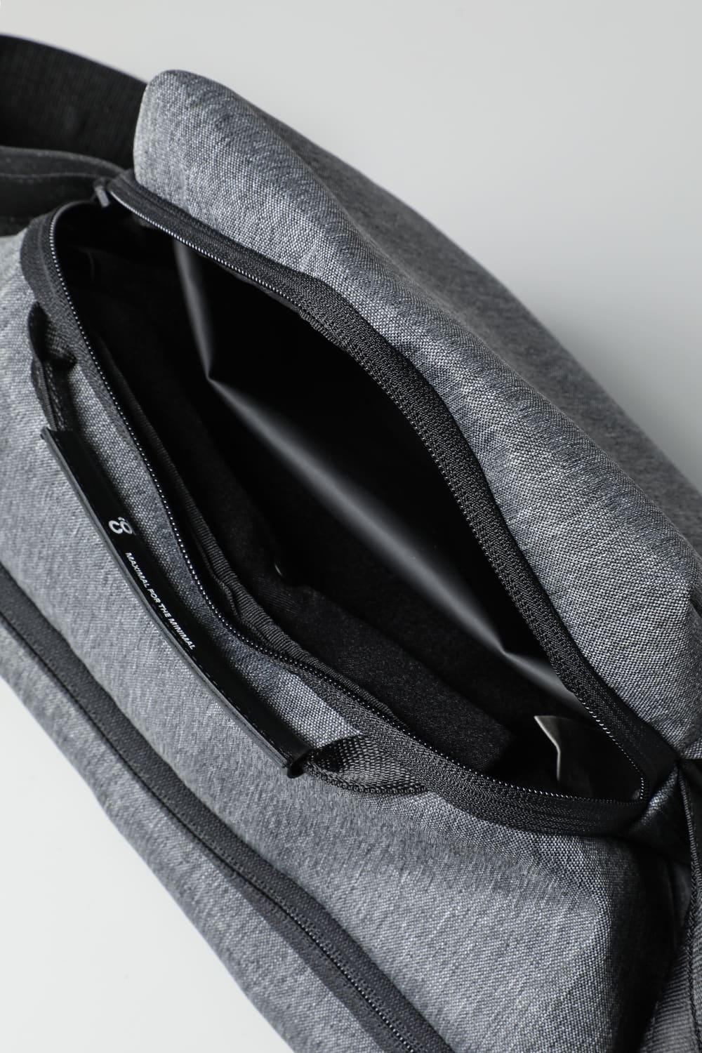 イザラウ ベロ Black Melange