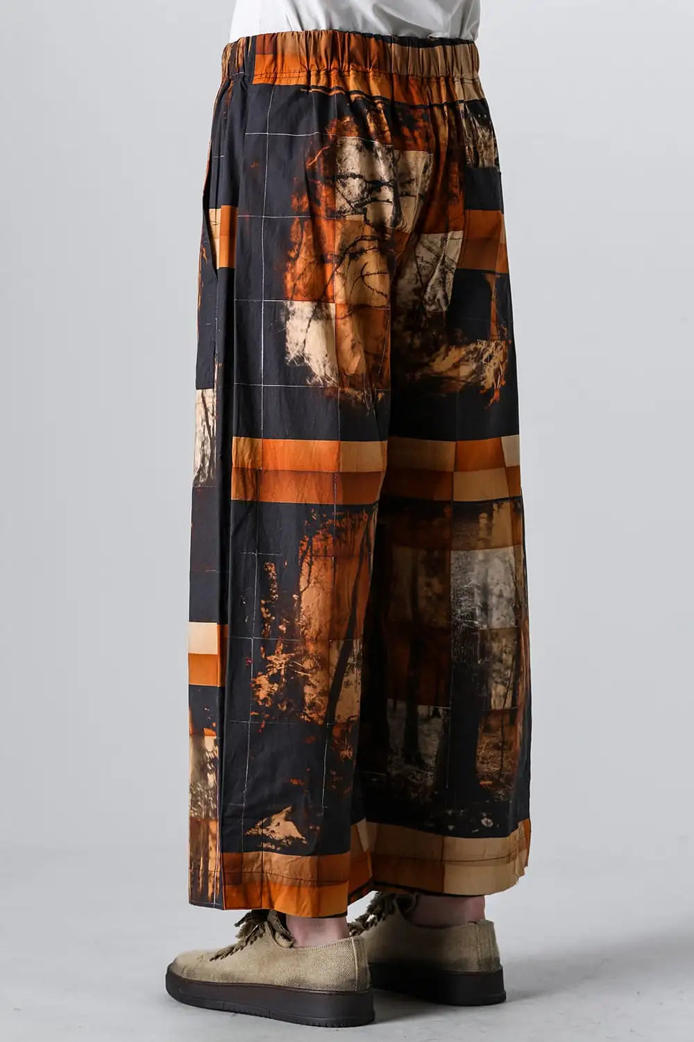 レギュラーストレートラフトラウザーズ