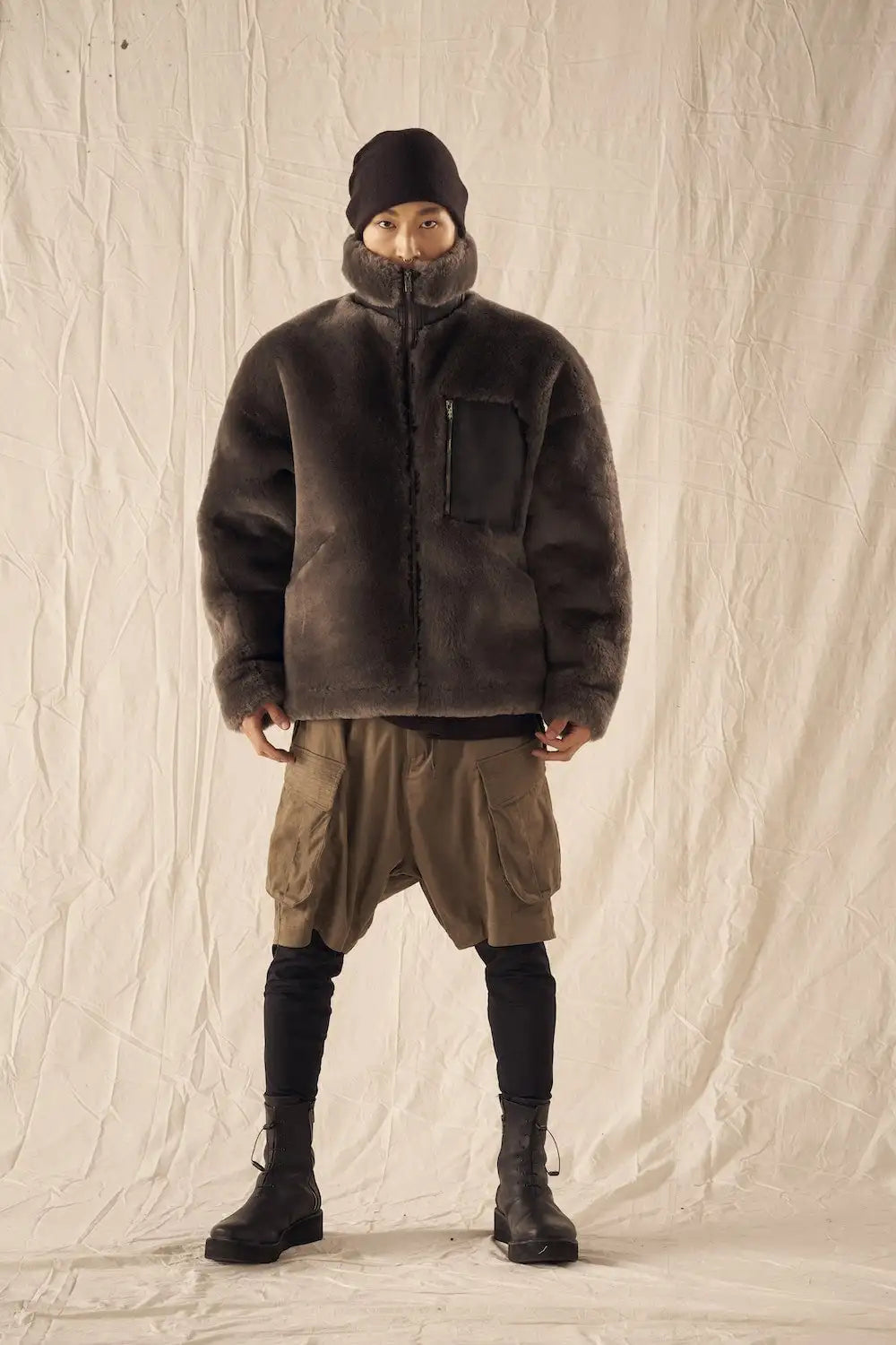 FASCINATE_THE R Limited Mouton Jacket Gray