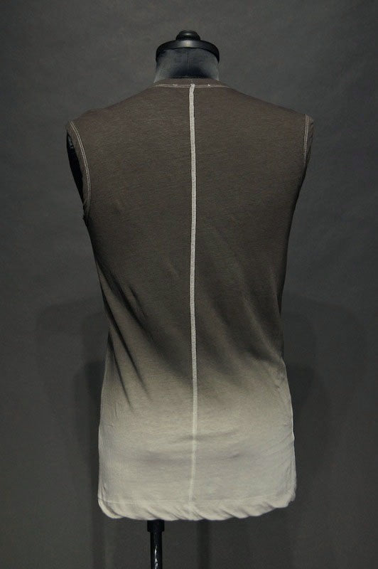 The Viridi-anne 15SS Gradation Tank Top CHAR/WHITE