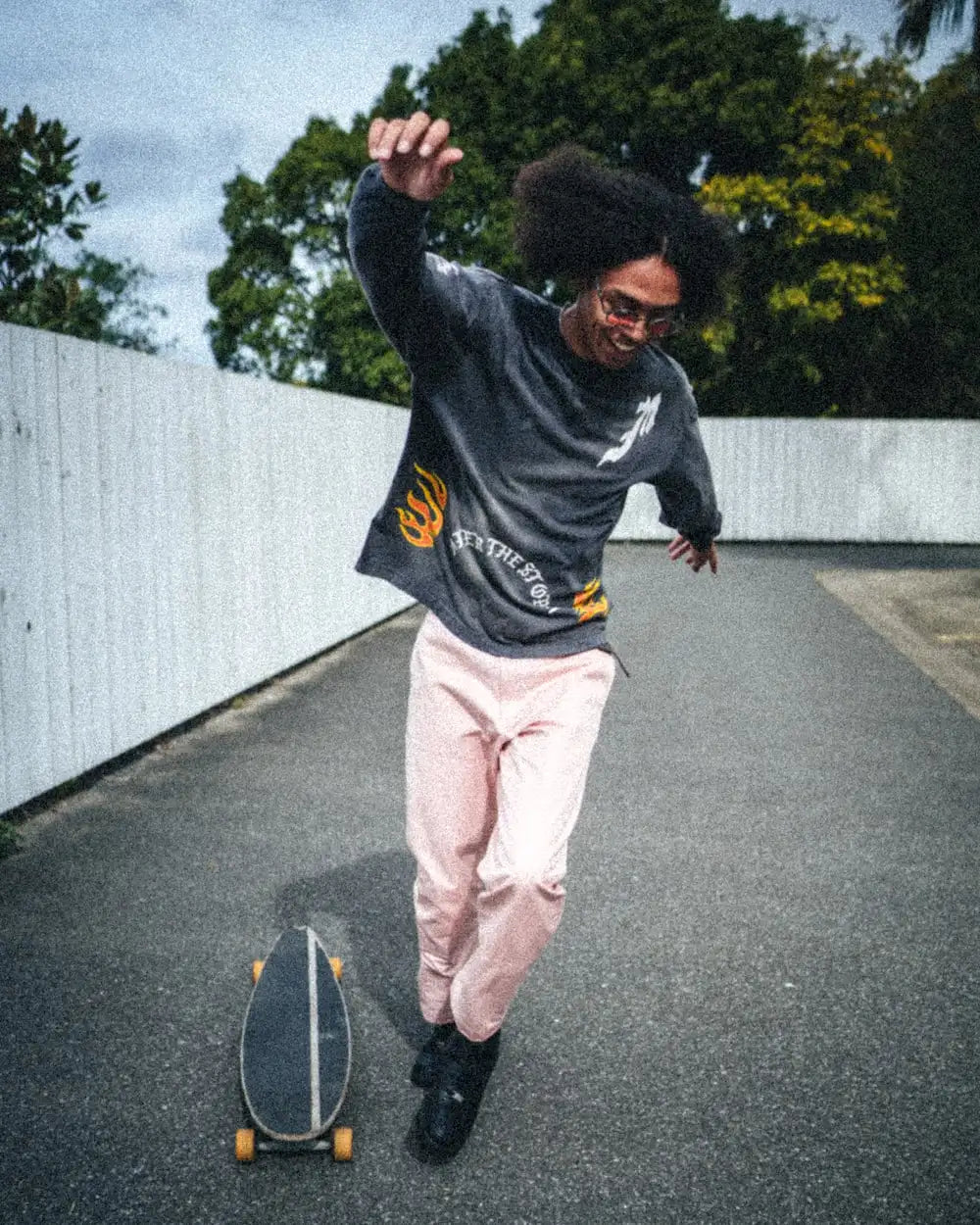 M ロングスリーブTシャツ