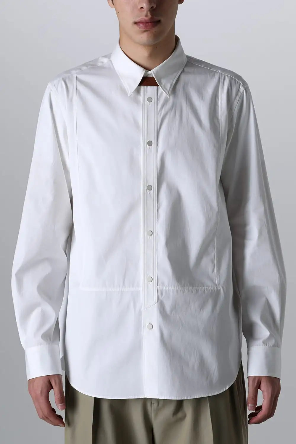 Front panel Shirt With Leather Tab White